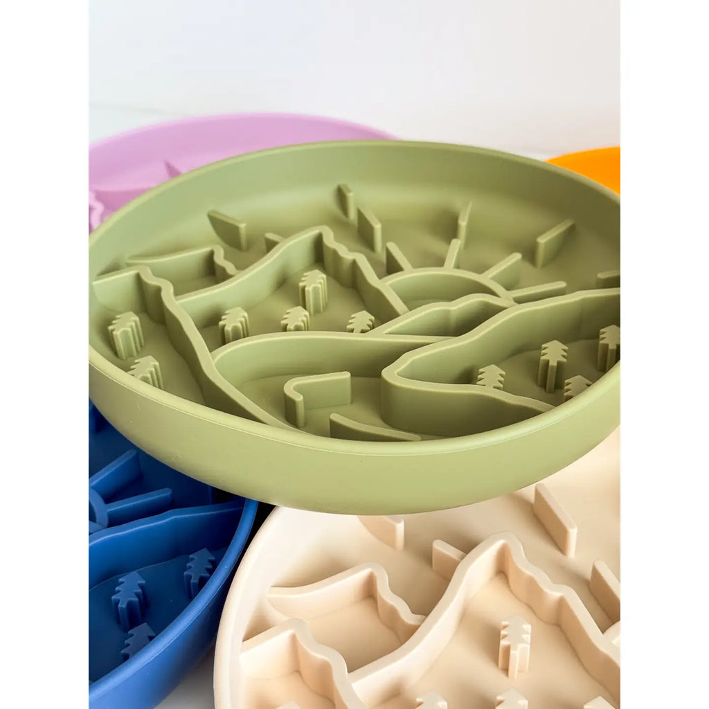 Slow Bowl Mountains, Lick Mat For Dogs, Dog Food Bowl