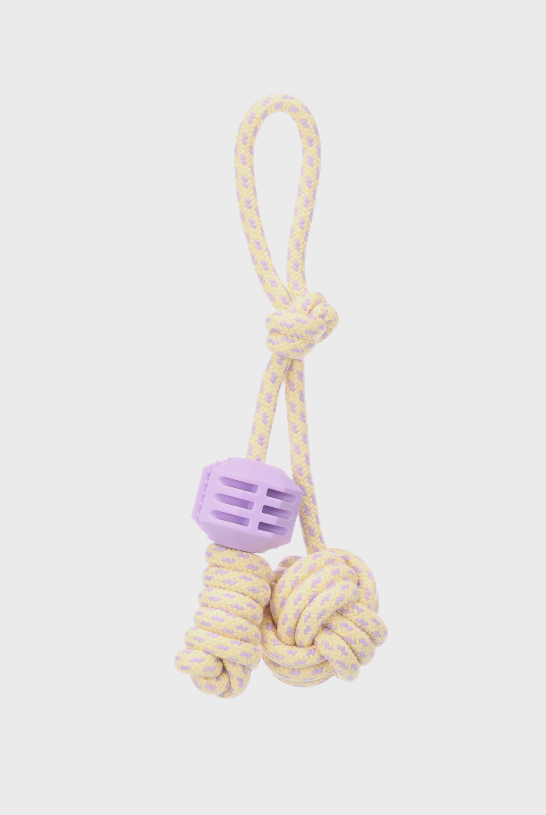 Flamingo Pull Rope With Tpr Ball And Knots Twist